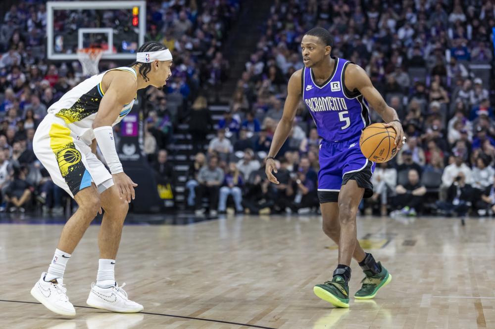 和持球推进 和持球推进