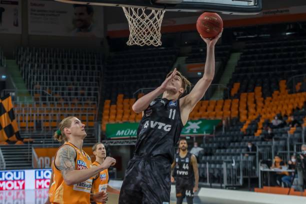 建与低谷的 建与低谷的