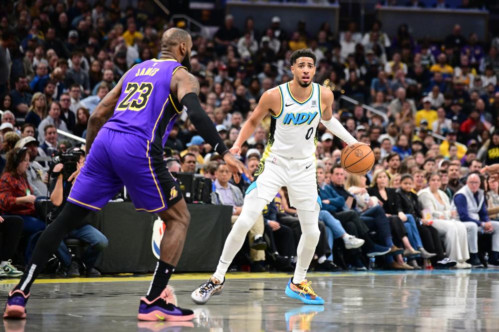 激烈赛场上 激烈赛场上