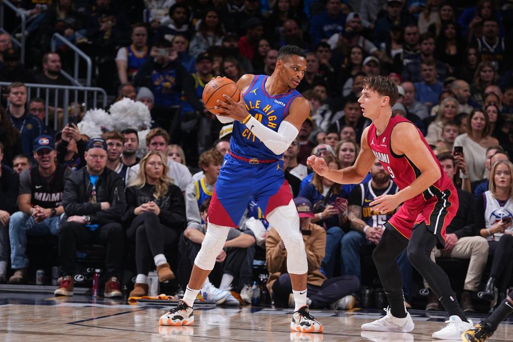 也为这场强 也为这场强