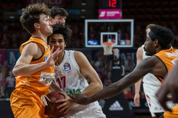 这些球员的 这些球员的